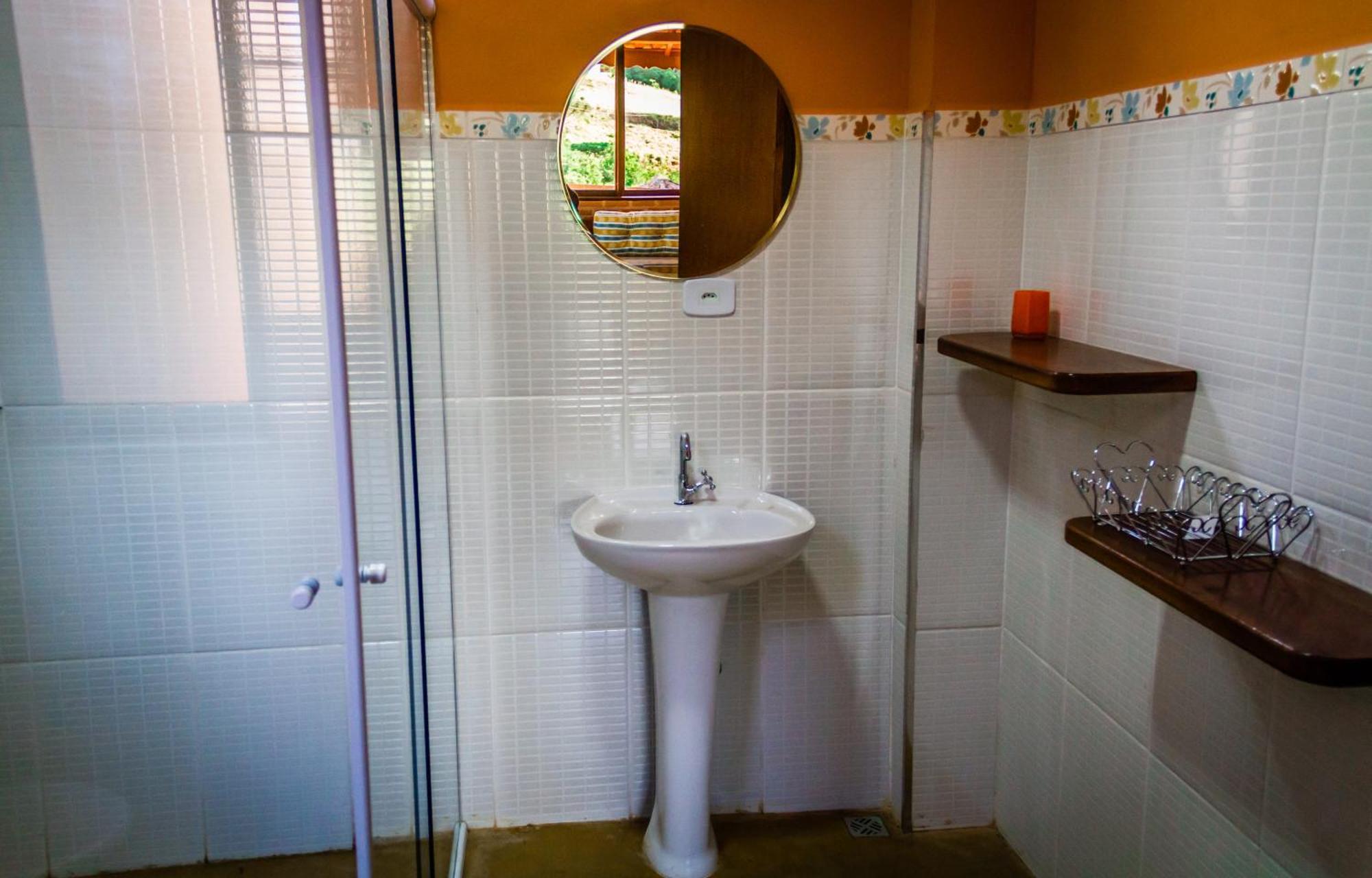 Encantos Do Vale Pousada E Spa Cultural Bueno Brandão Habitación foto