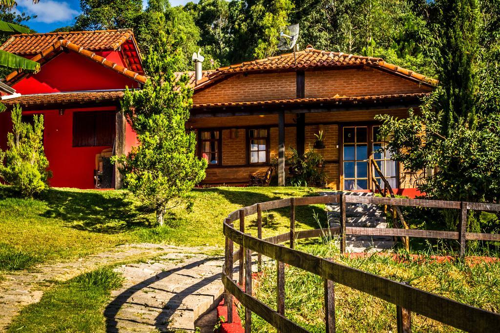 Encantos Do Vale Pousada E Spa Cultural Bueno Brandão Exterior foto