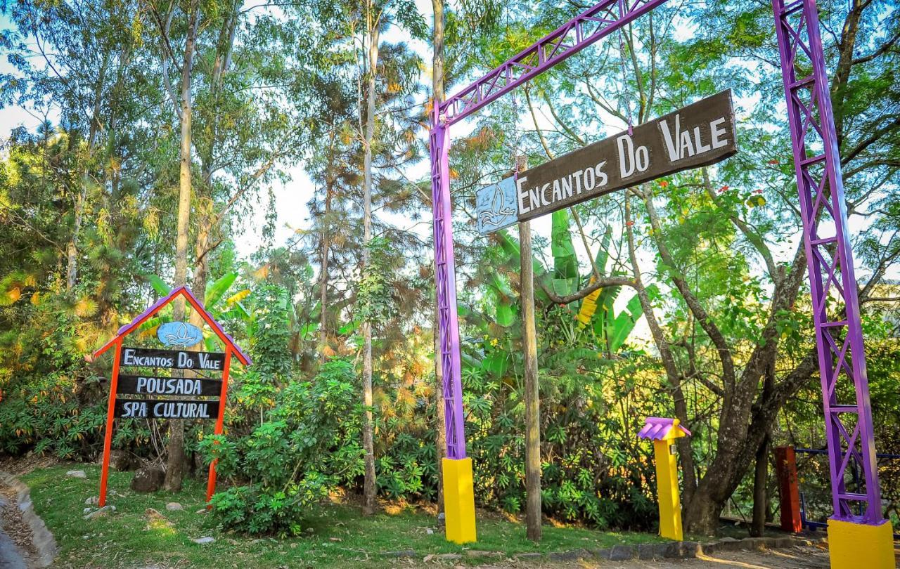 Encantos Do Vale Pousada E Spa Cultural Bueno Brandão Exterior foto
